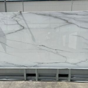 ביאנקו לגונה מבריק